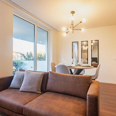Bombarda Apartments By Lovelystay Porto Bagian luar foto