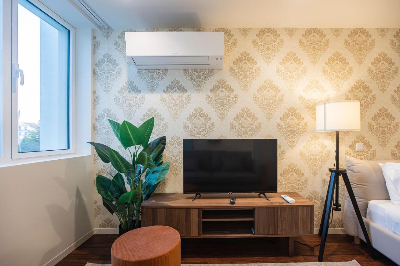 Bombarda Apartments By Lovelystay Porto Bagian luar foto