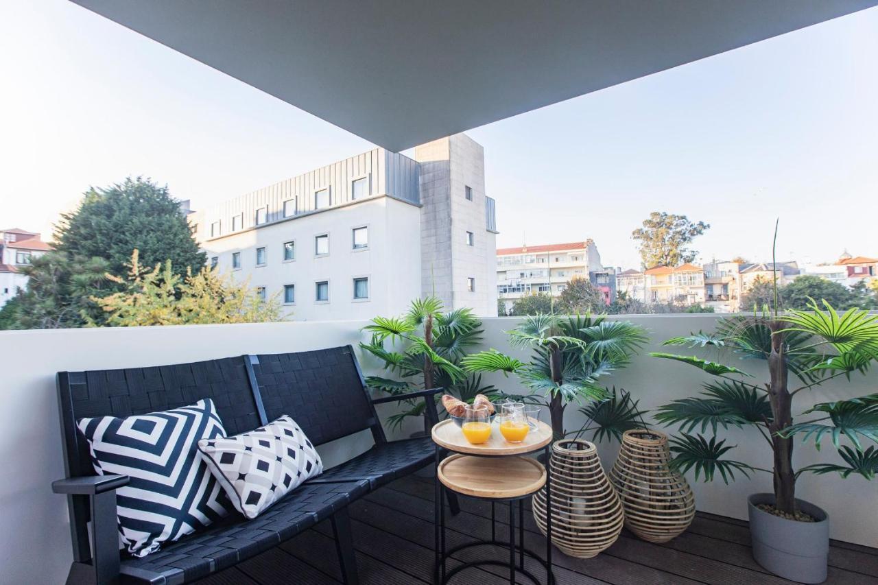 Bombarda Apartments By Lovelystay Porto Bagian luar foto