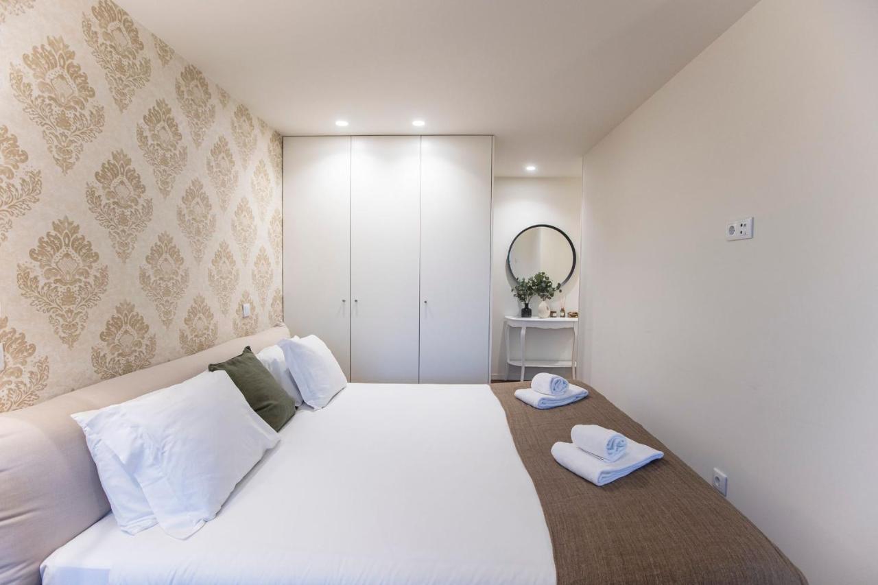Bombarda Apartments By Lovelystay Porto Bagian luar foto