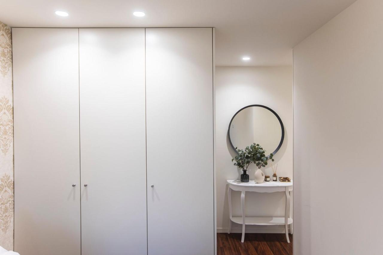 Bombarda Apartments By Lovelystay Porto Bagian luar foto