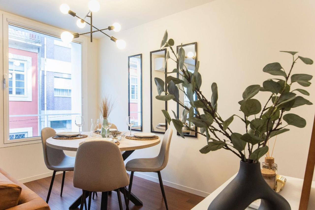 Bombarda Apartments By Lovelystay Porto Bagian luar foto