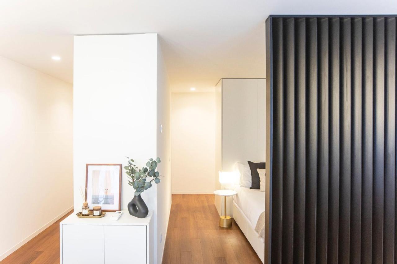 Bombarda Apartments By Lovelystay Porto Bagian luar foto